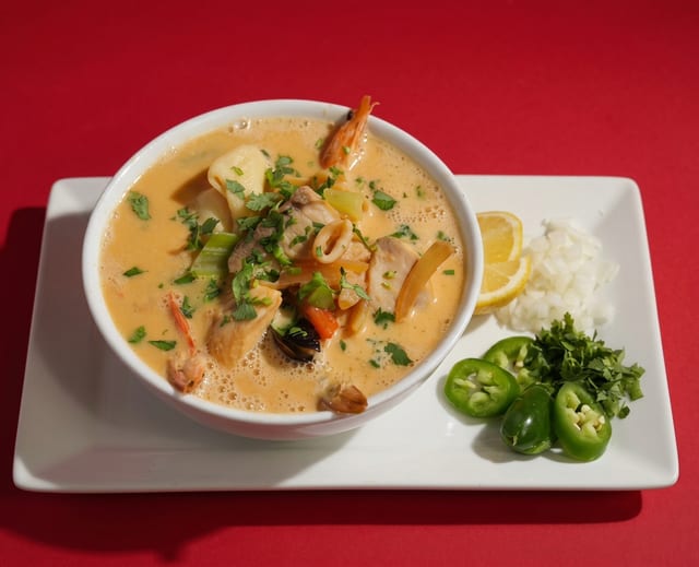 Seafood Soup / Mariscada.